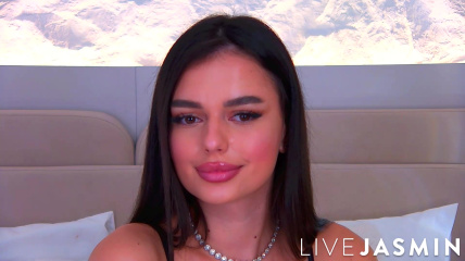 JasmineHille JasmineHille