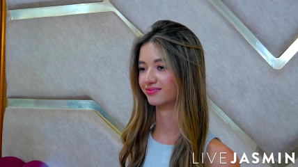 AnnieArias AnnieArias